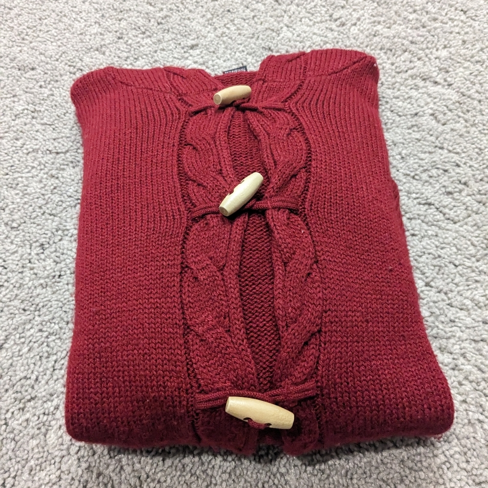 Sweaters - Picture 12 of 16